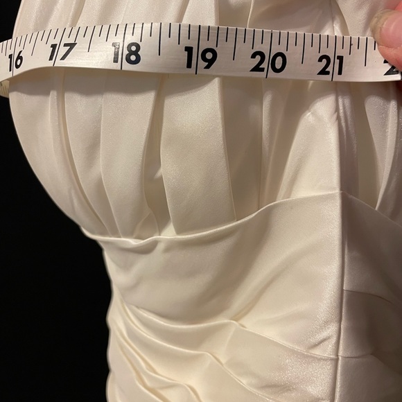 Mori Lee by Madeline Gardner Pleated Bodice Ruched Ball Gown Wedding Dress Sz 16 - Picture 11 of 15